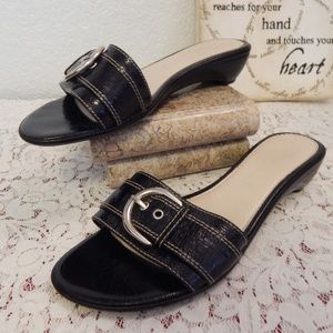 Connie (Italian Leather) - size 7.5